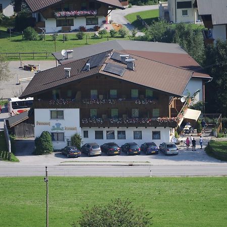 Pension Enzian Niederau Exterior foto