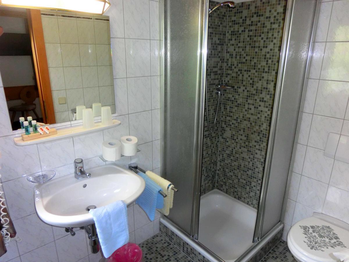 Pension Enzian Niederau Quarto foto
