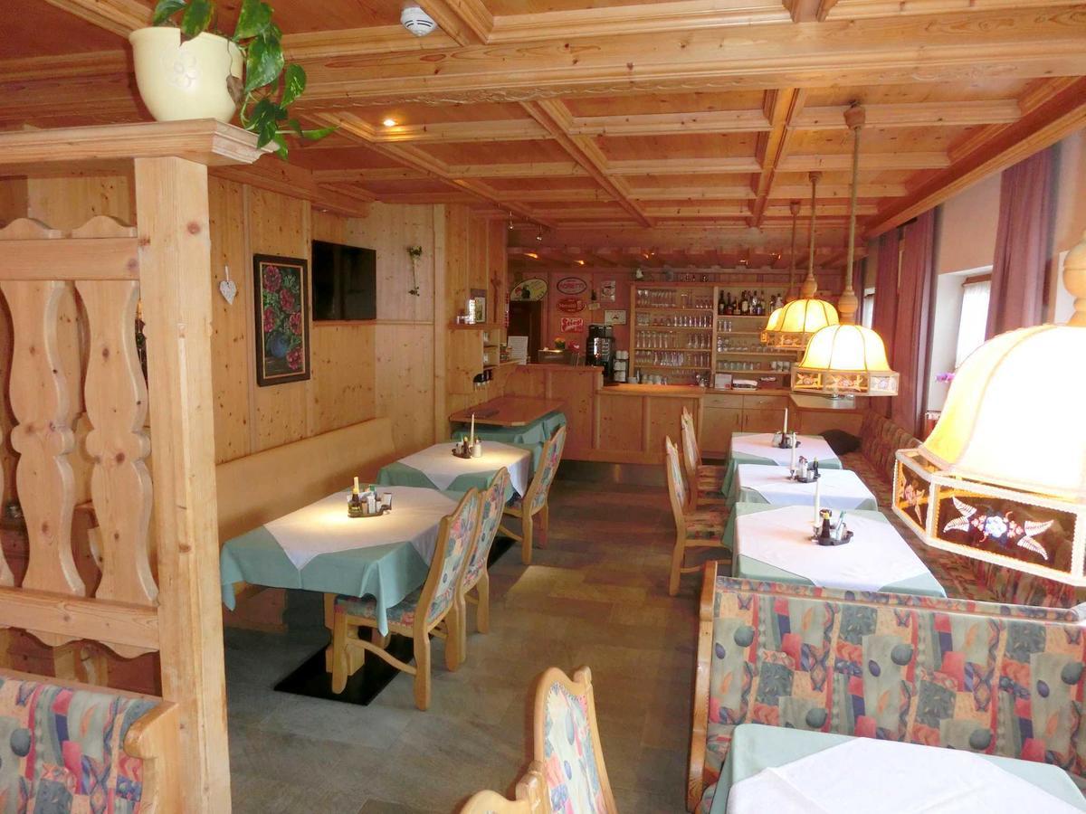 Pension Enzian Niederau Exterior foto