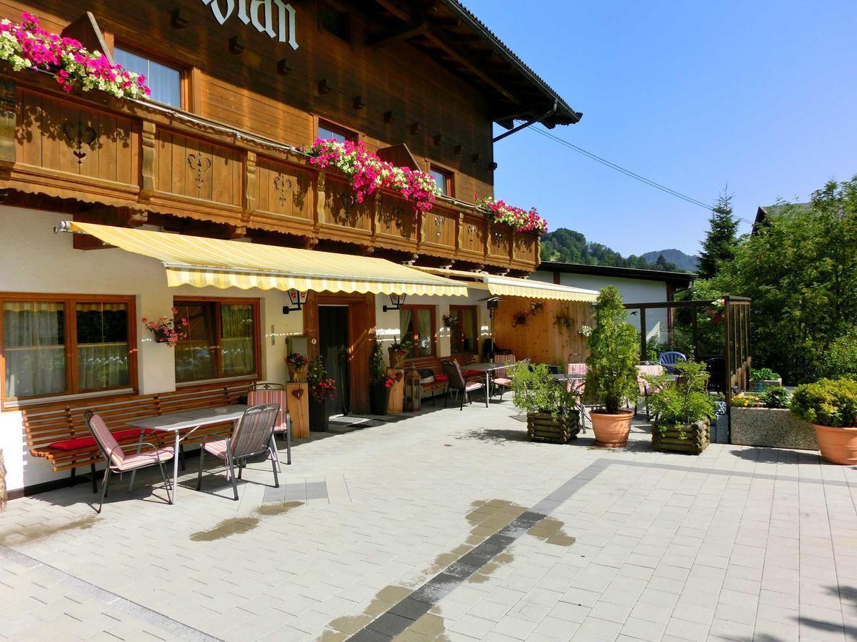 Pension Enzian Niederau Exterior foto
